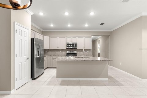 House in Ocala, Florida 3 bedrooms, 143.81 sq.m. № 1898842 - photo 10