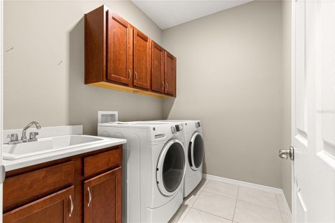 House in Ocala, Florida 3 bedrooms, 143.81 sq.m. № 1898842 - photo 28