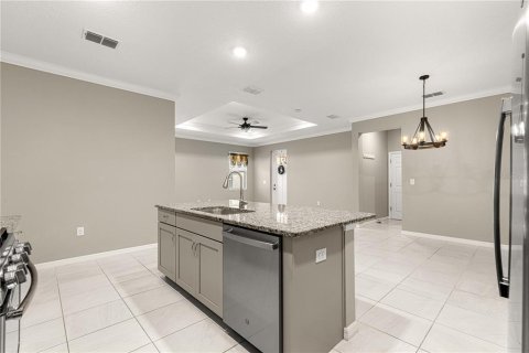 House in Ocala, Florida 3 bedrooms, 143.81 sq.m. № 1898842 - photo 11