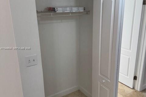 Снять в аренду кондоминиум в Дорал, Флорида 2 спальни, 95.69м2, № 2005944 - фото 14