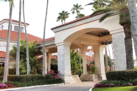 Снять в аренду кондоминиум в Дорал, Флорида 2 спальни, 95.69м2, № 2005944 - фото 27