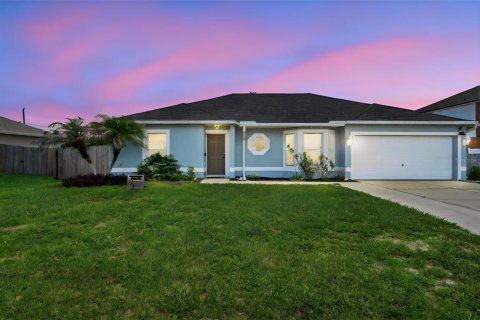 Villa ou maison à vendre à Deltona, Floride: 3 chambres, 142.6 m2 № 2236385 - photo 3