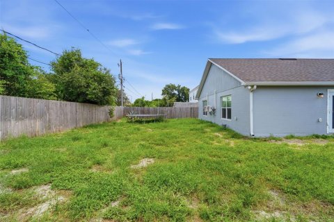 Villa ou maison à vendre à Deltona, Floride: 3 chambres, 142.6 m2 № 2236385 - photo 6