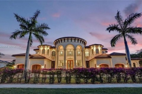 Casa en venta en Parkland, Florida, 6 dormitorios, 636.47 m2 № 2030436 - foto 2