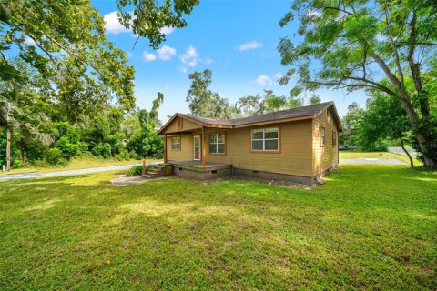 House in Dade City, Florida 3 bedrooms, 107.02 sq.m. № 1919615 - photo 3