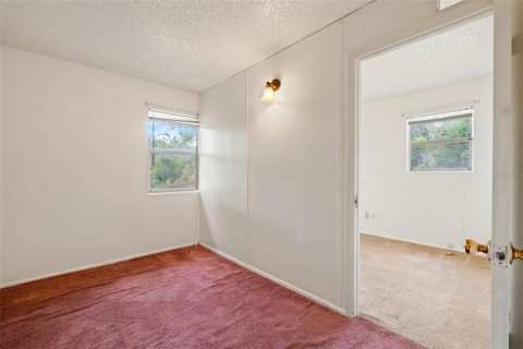House in Dade City, Florida 3 bedrooms, 107.02 sq.m. № 1919615 - photo 14