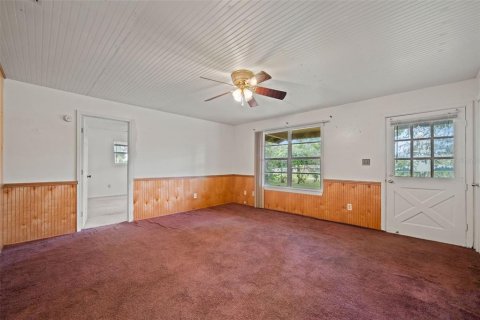 House in Dade City, Florida 3 bedrooms, 107.02 sq.m. № 1919615 - photo 8