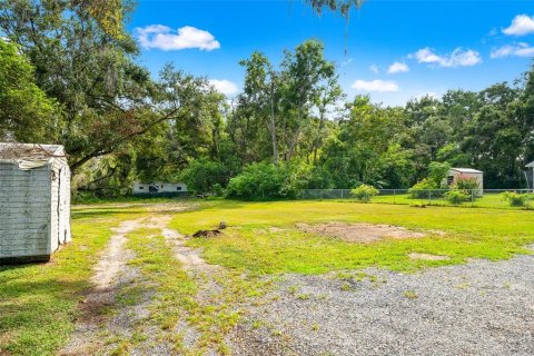 House in Dade City, Florida 3 bedrooms, 107.02 sq.m. № 1919615 - photo 30