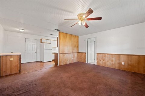 House in Dade City, Florida 3 bedrooms, 107.02 sq.m. № 1919615 - photo 9