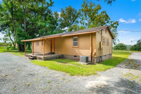 House in Dade City, Florida 3 bedrooms, 107.02 sq.m. № 1919615 - photo 26