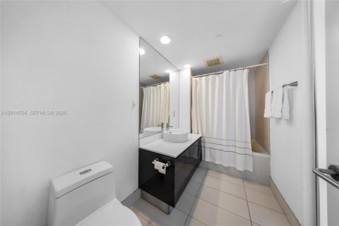 Copropriété à louer à Miami, Floride: 2 chambres, 100.89 m2 № 2088065 - photo 19
