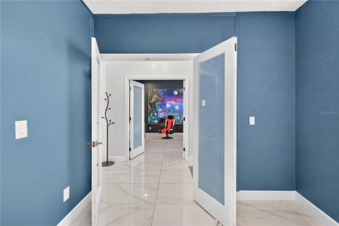 Villa ou maison à vendre à Kissimmee, Floride: 4 chambres, 192.68 m2 № 2333902 - photo 9