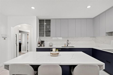Villa ou maison à vendre à Kissimmee, Floride: 4 chambres, 192.68 m2 № 2333902 - photo 29