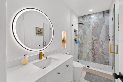 Villa ou maison à vendre à Kissimmee, Floride: 4 chambres, 192.68 m2 № 2333902 - photo 5