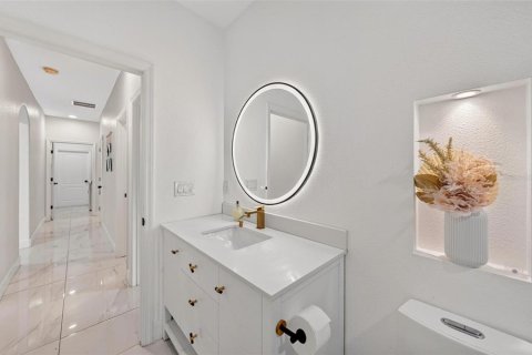 Villa ou maison à vendre à Kissimmee, Floride: 4 chambres, 192.68 m2 № 2333902 - photo 24