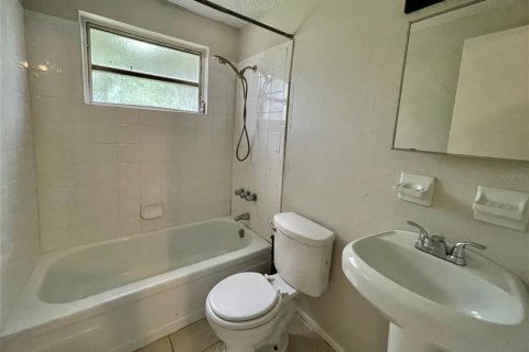 Apartamento en alquiler en Tampa, Florida, 1 dormitorio, 94.02 m2 № 2204660 - foto 6