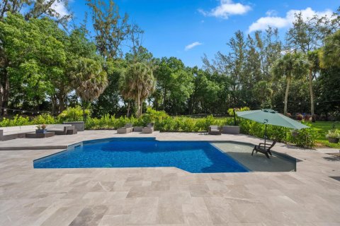 House in Wellington, Florida 4 bedrooms, 305.28 sq.m. № 2191531 - photo 20
