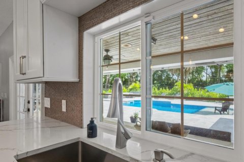 House in Wellington, Florida 4 bedrooms, 305.28 sq.m. № 2191531 - photo 11
