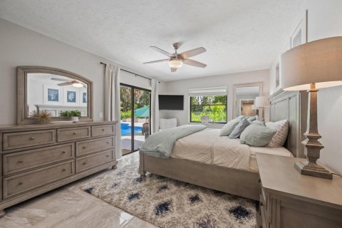 House in Wellington, Florida 4 bedrooms, 305.28 sq.m. № 2191531 - photo 30