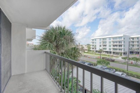 Copropriété à vendre à Clearwater, Floride: 2 chambres, 115.2 m2 № 1315301 - photo 15
