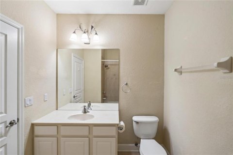Touwnhouse à louer à Orlando, Floride: 3 chambres, 186.73 m2 № 2418894 - photo 17