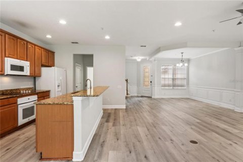 Touwnhouse à louer à Orlando, Floride: 3 chambres, 186.73 m2 № 2418894 - photo 8