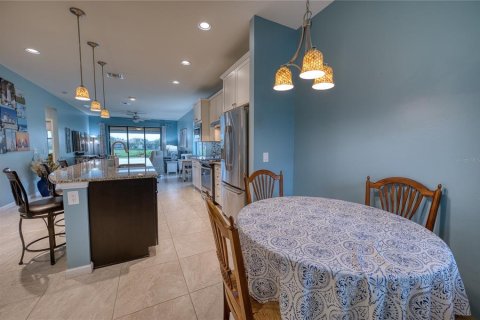 Villa ou maison à vendre à Bradenton, Floride: 3 chambres, 178.74 m2 № 2273000 - photo 24