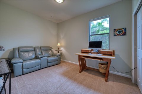 Villa ou maison à vendre à Bradenton, Floride: 3 chambres, 178.74 m2 № 2273000 - photo 25