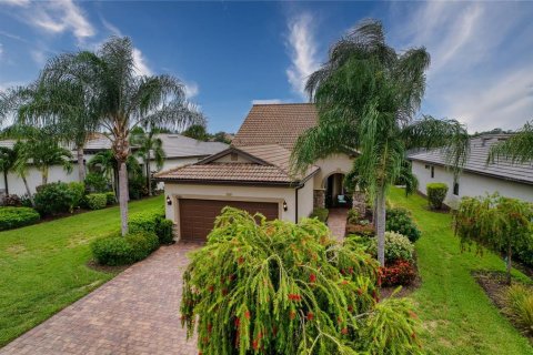 Villa ou maison à vendre à Bradenton, Floride: 3 chambres, 178.74 m2 № 2273000 - photo 7