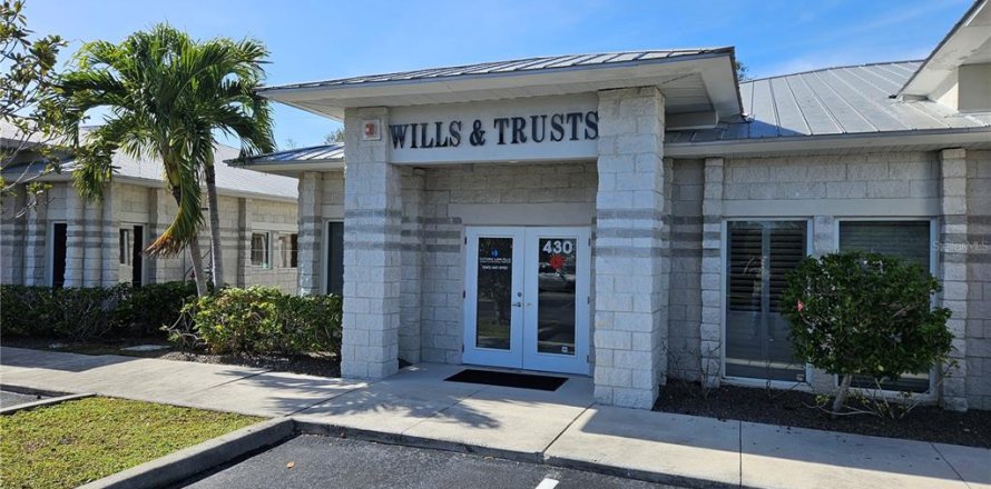 Commercial property in Osprey, Florida 118.17 sq.m. № 1690517
