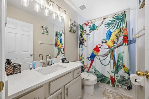 House in Kissimmee, Florida 6 bedrooms, 269.51 sq.m. № 2423685 - photo 22