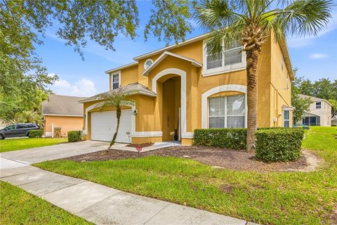 House in Kissimmee, Florida 6 bedrooms, 269.51 sq.m. № 2423685