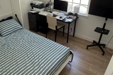 Condo in Pompano Beach, Florida, 3 bedrooms  № 1951809 - photo 22