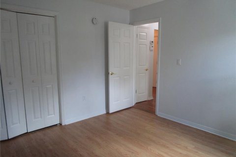 House in Weeki Wachee, Florida 3 bedrooms, 158.68 sq.m. № 2337376 - photo 29