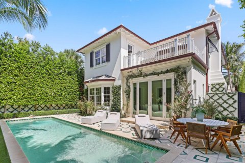 House in Palm Beach, Florida 3 bedrooms, 329.34 sq.m. № 2400000 - photo 16