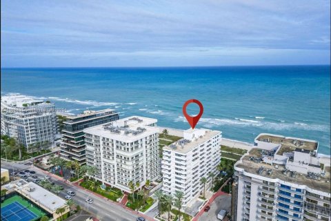 Condo in Surfside, Florida, 1 bedroom  № 1978151 - photo 10