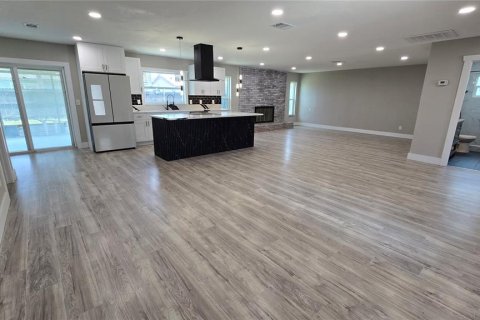 Casa en venta en Hudson, Florida, 3 dormitorios, 162.39 m2 № 2150365 - foto 4