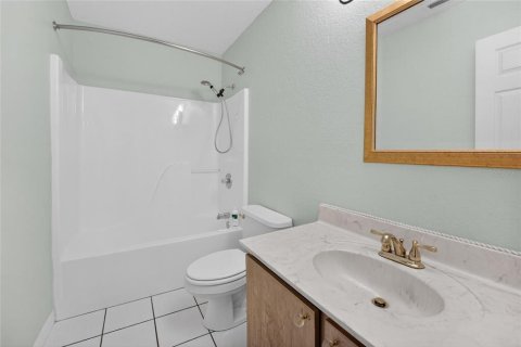 House in Ocala, Florida 2 bedrooms, 117.99 sq.m. № 2206624 - photo 17