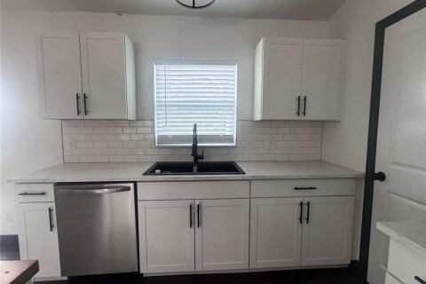 Casa en venta en Arcadia, Florida, 3 dormitorios, 128.02 m2 № 1915707 - foto 10