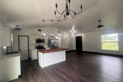 House in Arcadia, Florida 3 bedrooms, 128.02 sq.m. № 1915707 - photo 17