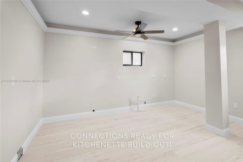 Villa ou maison à vendre à Fort Myers, Floride: 4 chambres, 436.55 m2 № 1966246 - photo 15