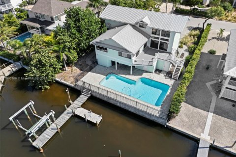 Villa ou maison à vendre à Fort Myers, Floride: 4 chambres, 436.55 m2 № 1966246 - photo 2