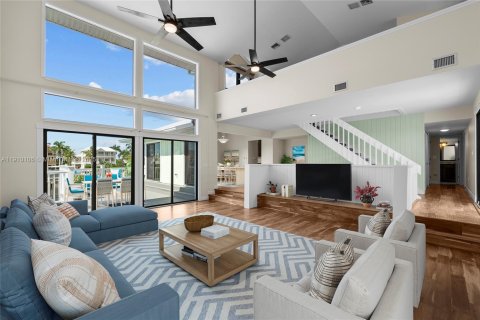 Villa ou maison à vendre à Fort Myers, Floride: 4 chambres, 436.55 m2 № 1966246 - photo 17