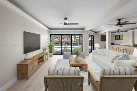 Villa ou maison à vendre à Fort Myers, Floride: 4 chambres, 436.55 m2 № 1966246 - photo 7