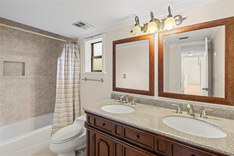 Villa ou maison à vendre à Fort Myers, Floride: 4 chambres, 436.55 m2 № 1966246 - photo 30