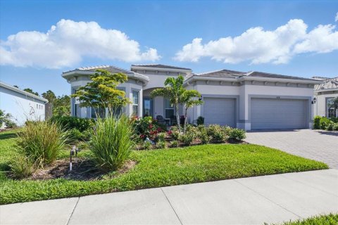 House in Englewood, Florida 3 bedrooms, 229.56 sq.m. № 1718802 - photo 17
