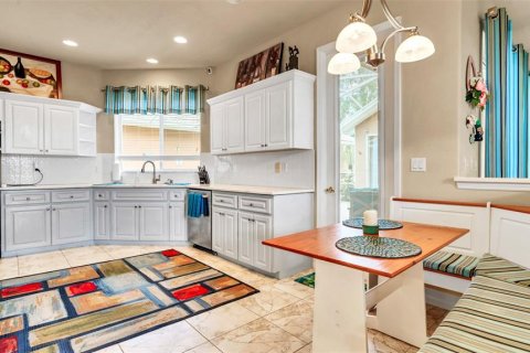 Снять в аренду виллу или дом в Бруксвилл, Флорида 3 спальни, 211.82м2, № 1803748 - фото 14