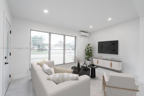 Купить виллу или дом в Помпано-Бич, Флорида 3 спальни, 113.9м2, № 1923086 - фото 4