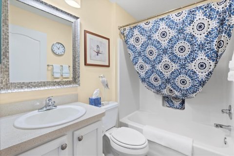 House in The Villages, Florida 3 bedrooms, 140.19 sq.m. № 1841421 - photo 21
