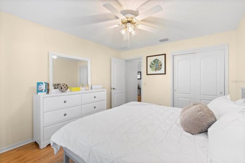 House in The Villages, Florida 3 bedrooms, 140.19 sq.m. № 1841421 - photo 20